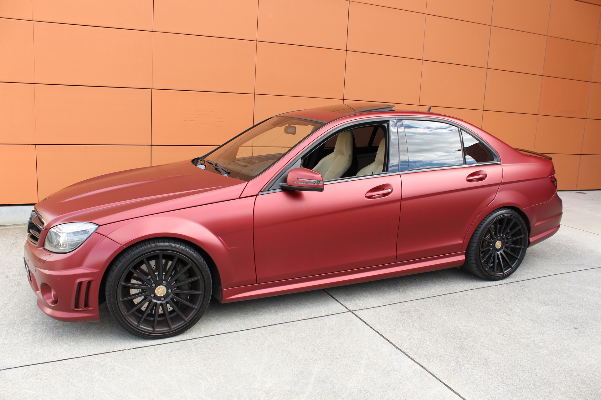 MERCEDES-BENZ C 63 AMG Avantgarde 7G-Tronic-image-1
