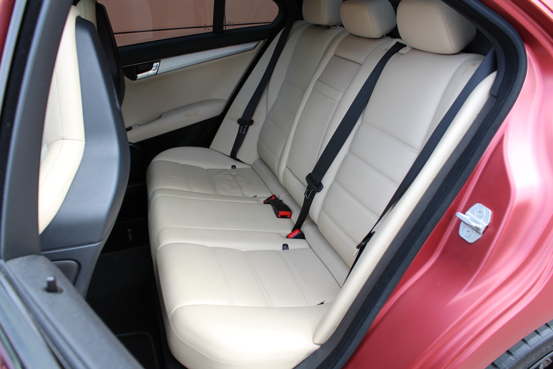 MERCEDES-BENZ C 63 AMG Avantgarde 7G-Tronic-image-7