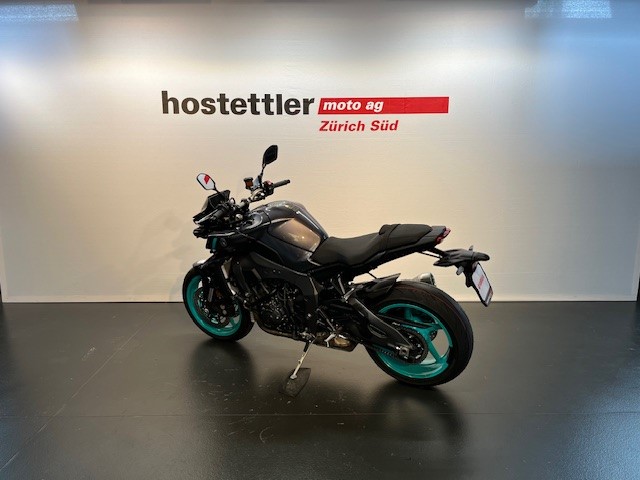 YAMAHA MT-10-showroom-element-3