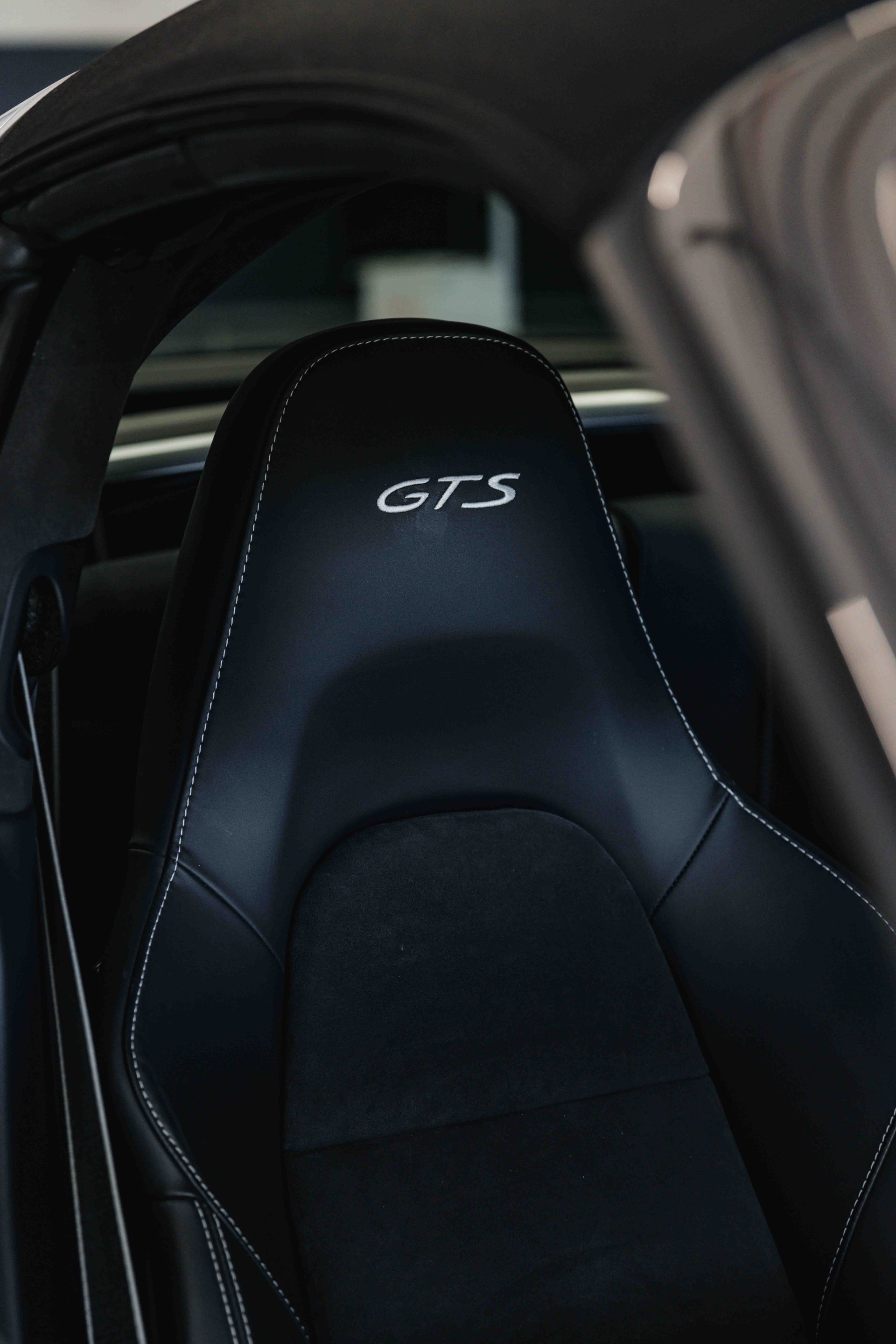 PORSCHE 911 Targa 4 GTS PDK-image-10