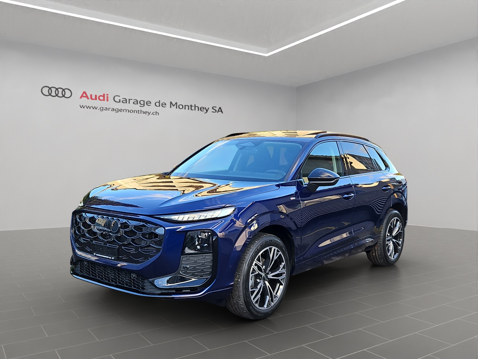 AUDI Q3 SUV 110 kW TFSI S tronic-image-0