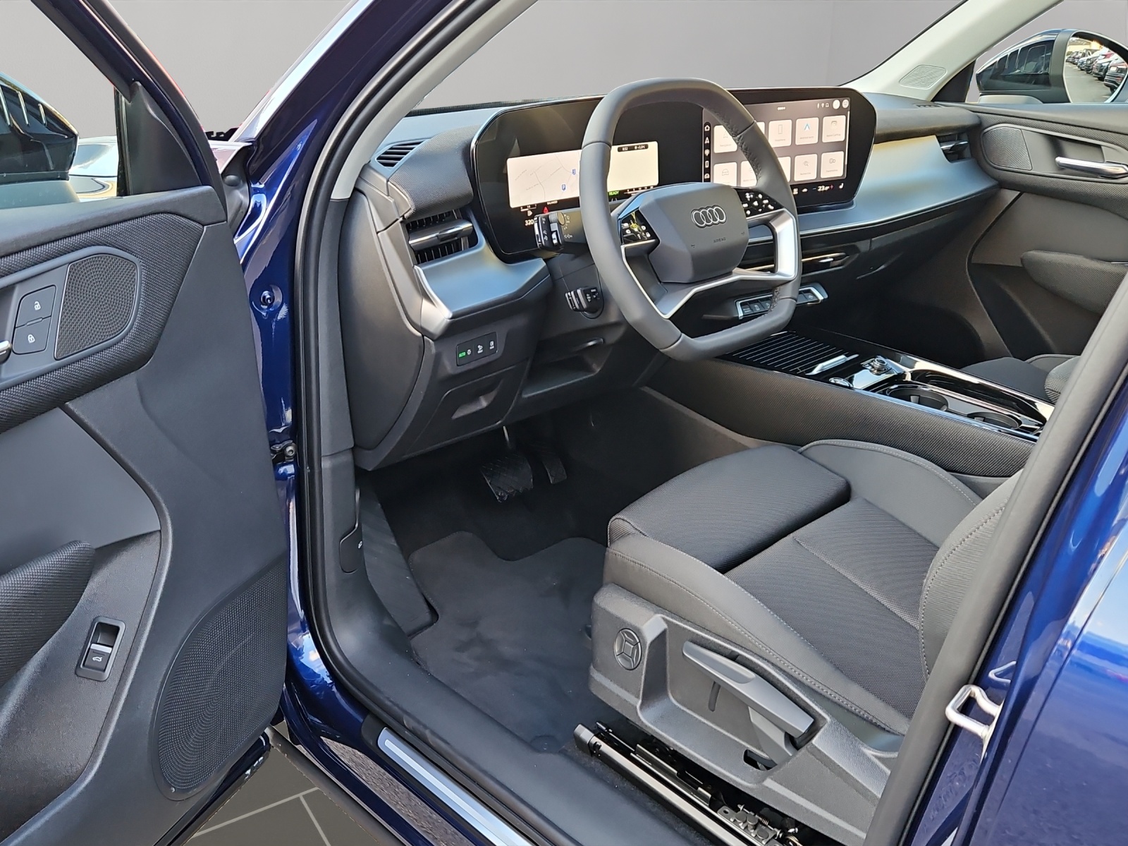 AUDI Q3 SUV 110 kW TFSI S tronic-image-6