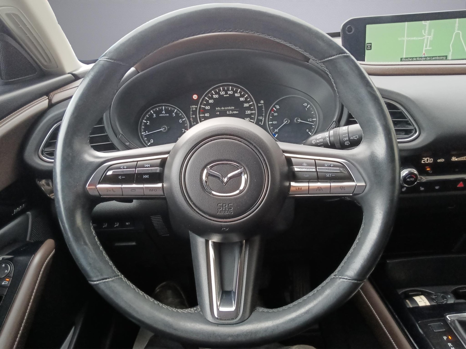 MAZDA CX-30 2.0 180 Revolution AWD-image-8