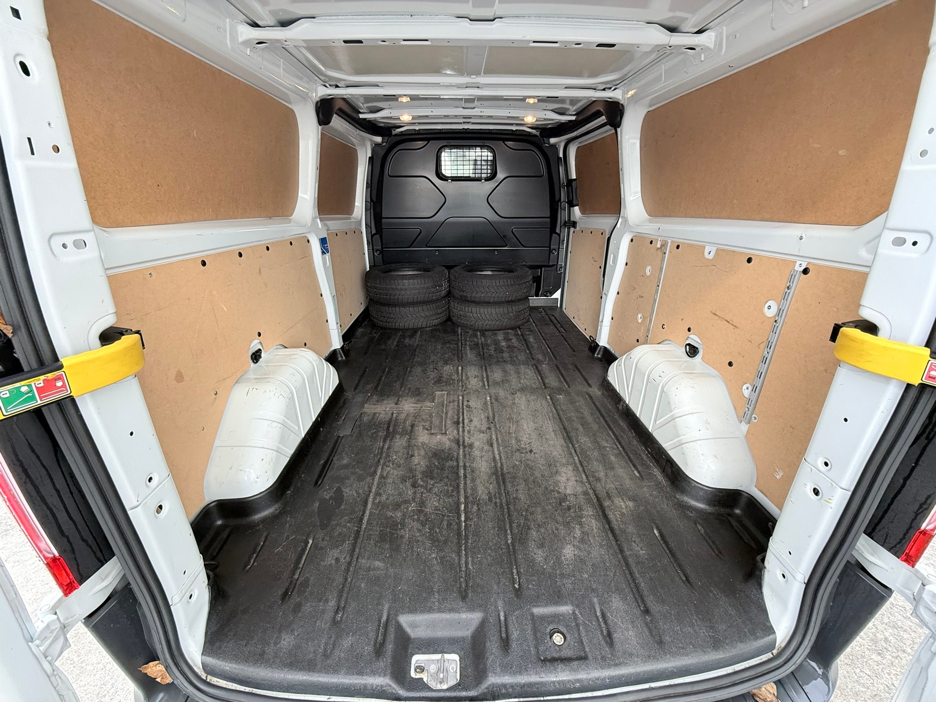 FORD Transit Custom Van 310 L2H1 Trend-image-11