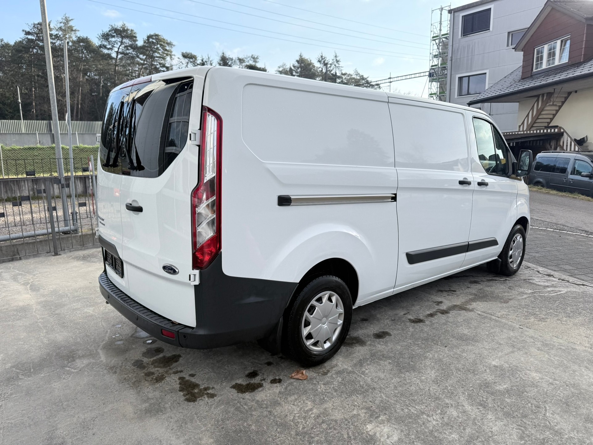 FORD Transit Custom Van 310 L2H1 Trend-image-4