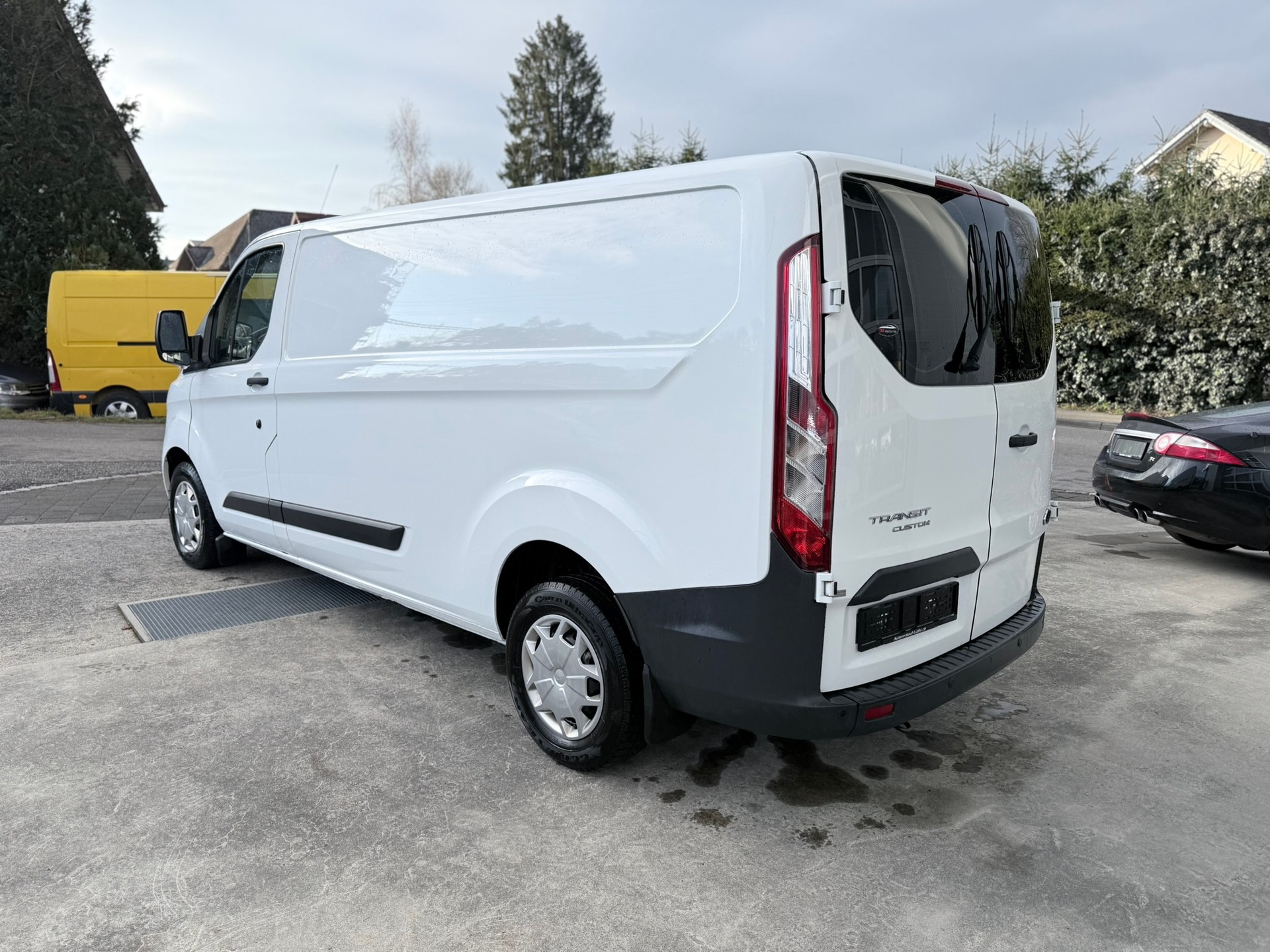 FORD Transit Custom Van 310 L2H1 Trend-image-6