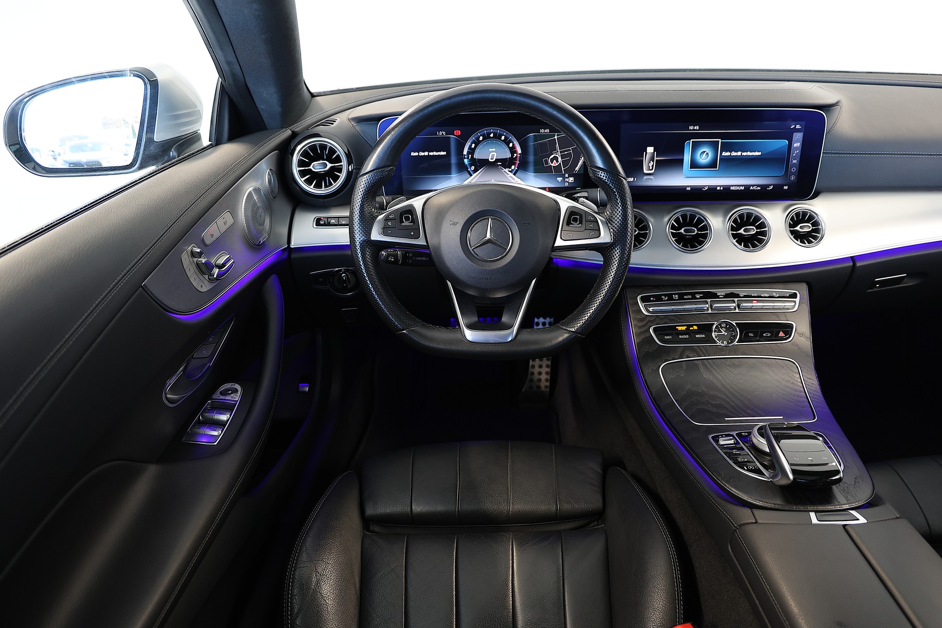 MERCEDES-BENZ E 200 Coupé AMG Line 9G-Tronic-image-9