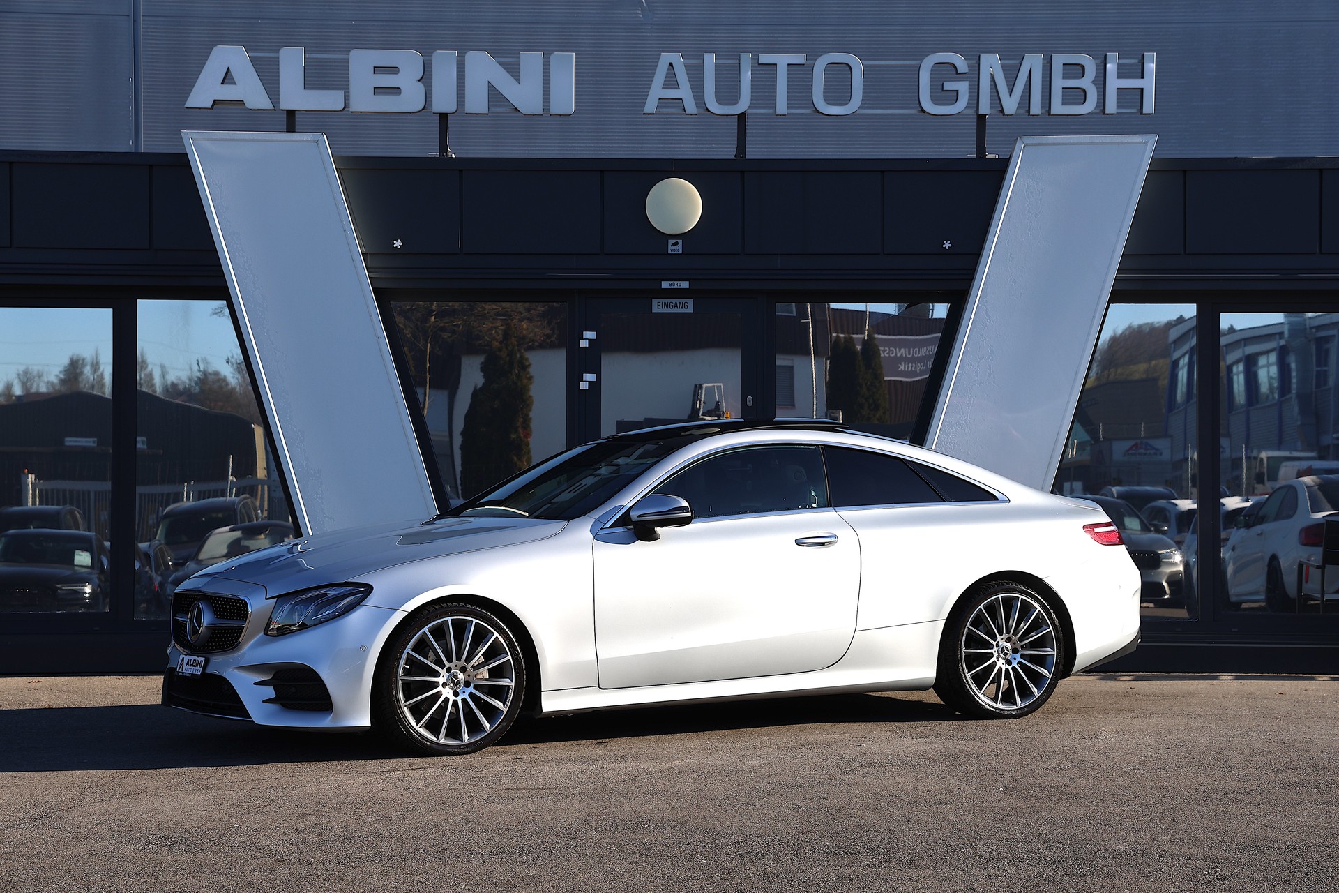 MERCEDES-BENZ E 200 Coupé AMG Line 9G-Tronic-image-0