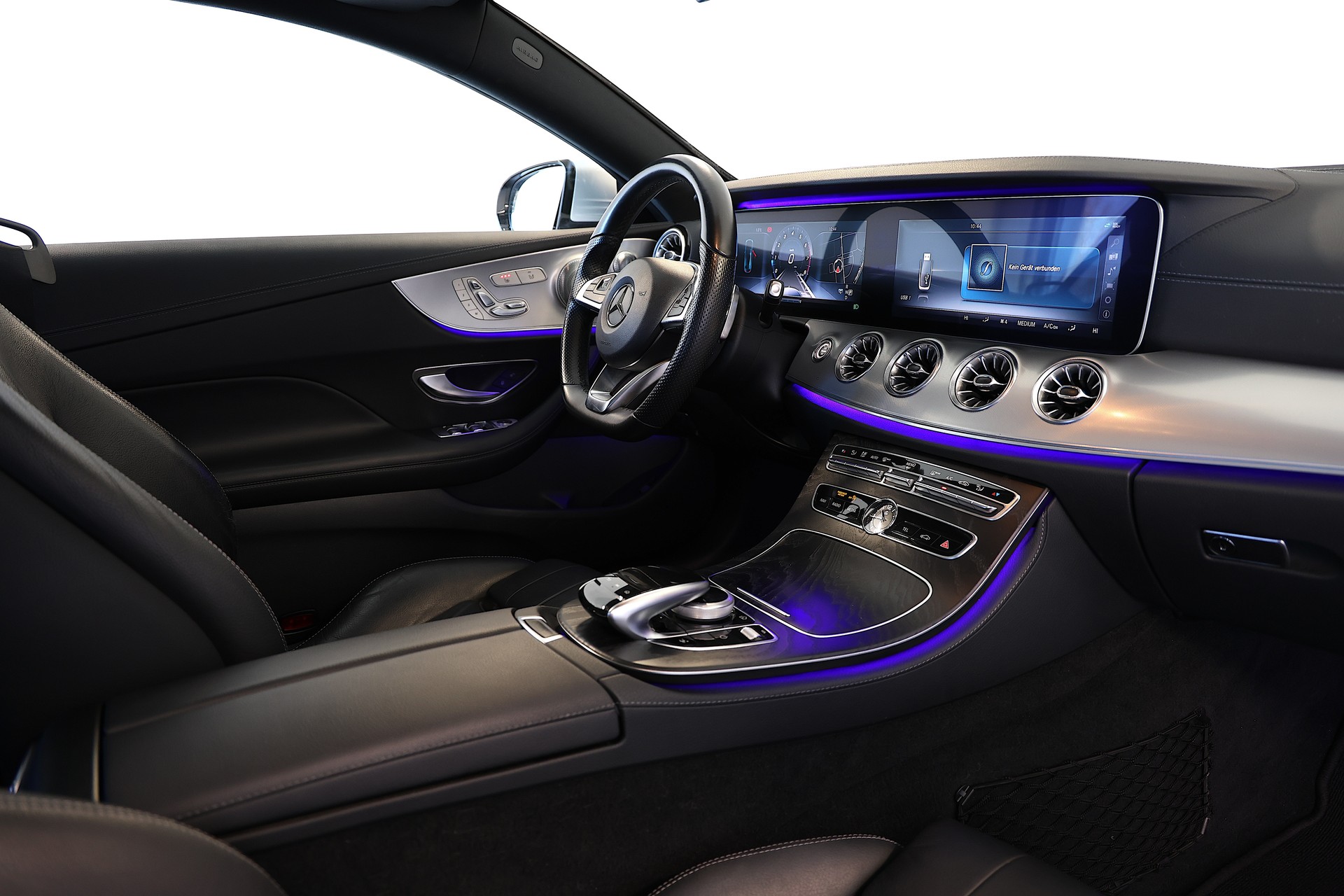 MERCEDES-BENZ E 200 Coupé AMG Line 9G-Tronic-image-14