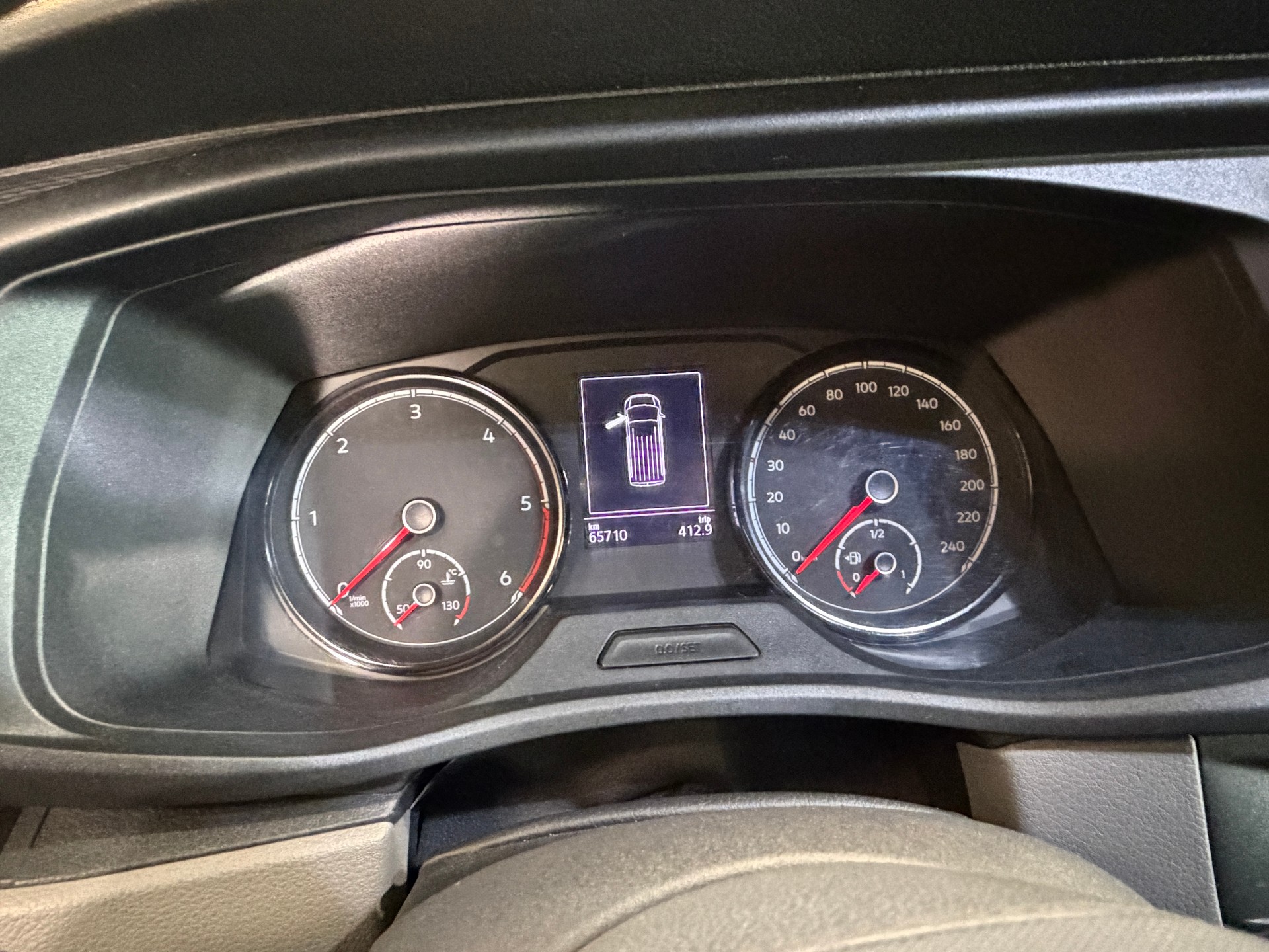 VW T6.1 2.0 TDI Transporter 3 Plätze-image-7