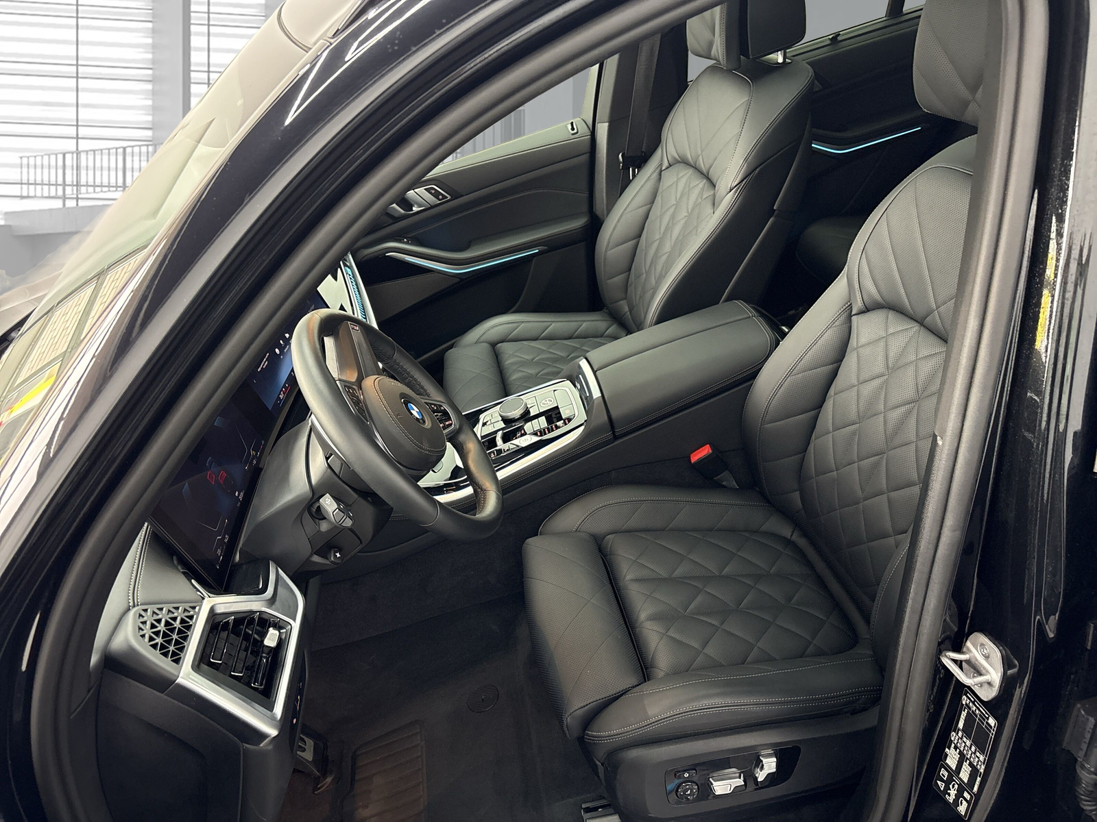 BMW X5 xDrive 48V 40i M Sport Steptronic-image-18