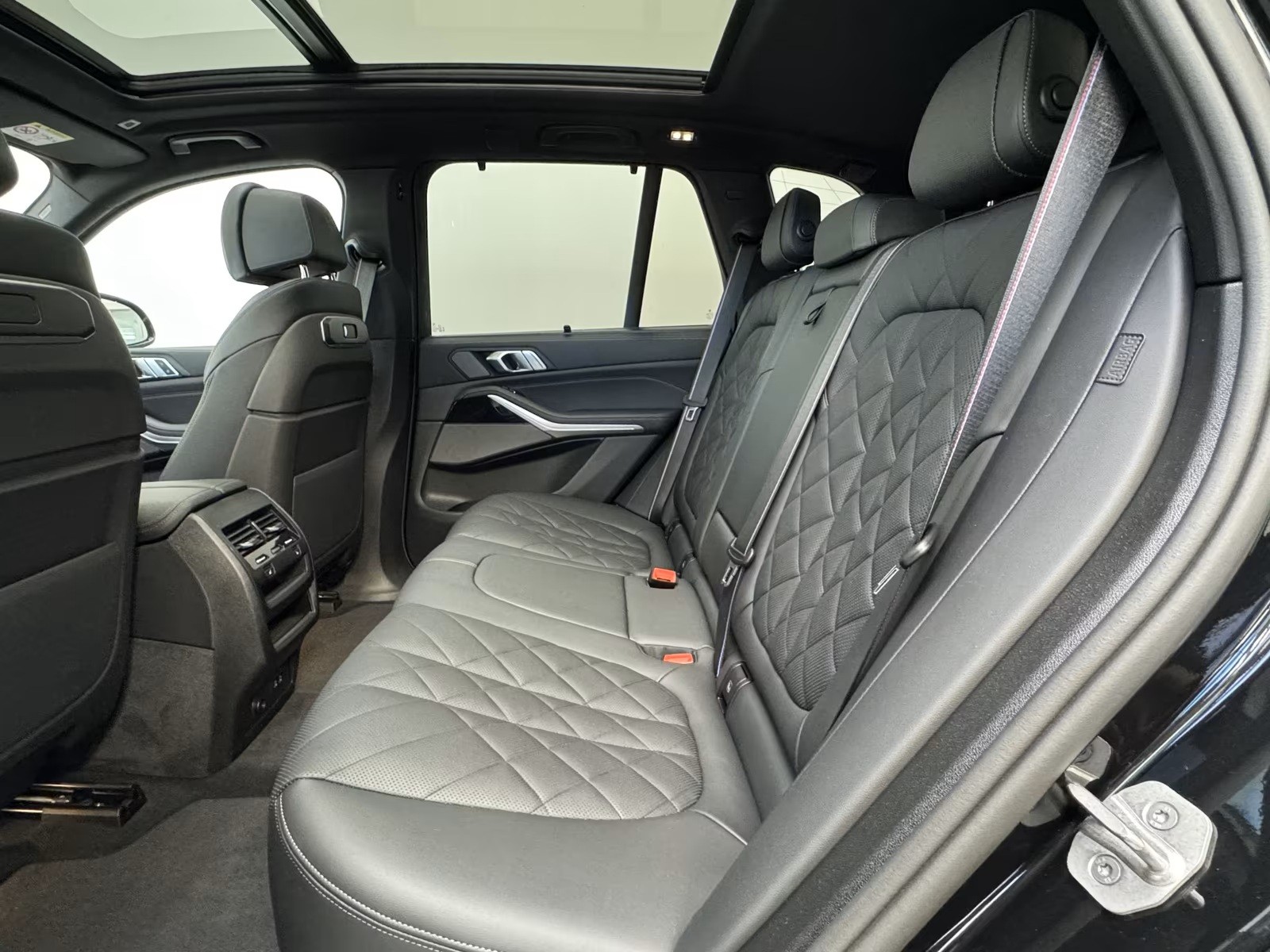 BMW X5 xDrive 48V 40i M Sport Steptronic-image-19