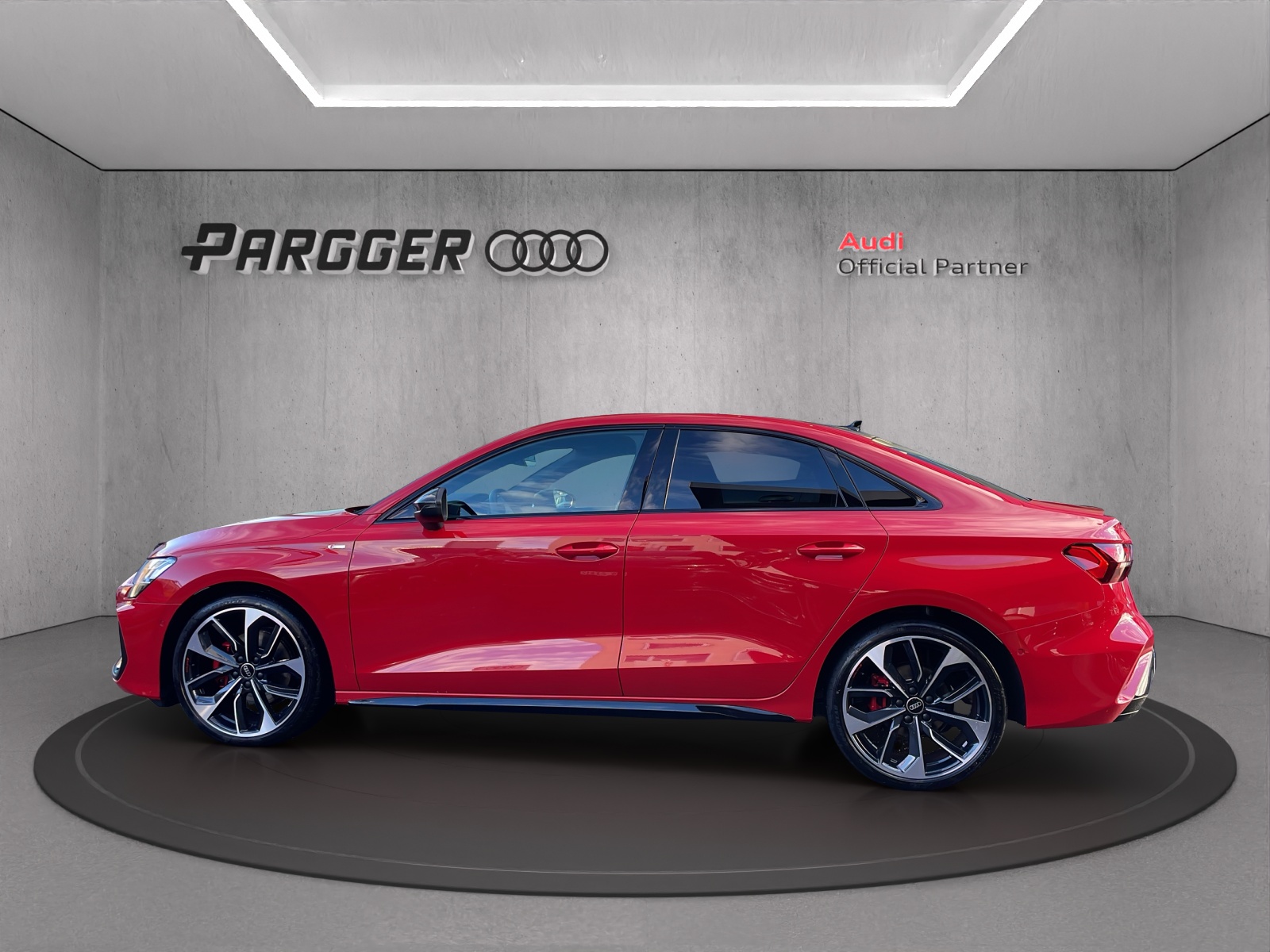 AUDI A3 Limousine 35 TFSI S-Line S-tronic-image-2