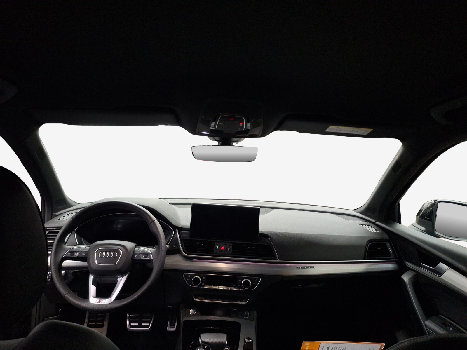 AUDI Q5 40 TDI Black Edition quattro S-tronic-image-8