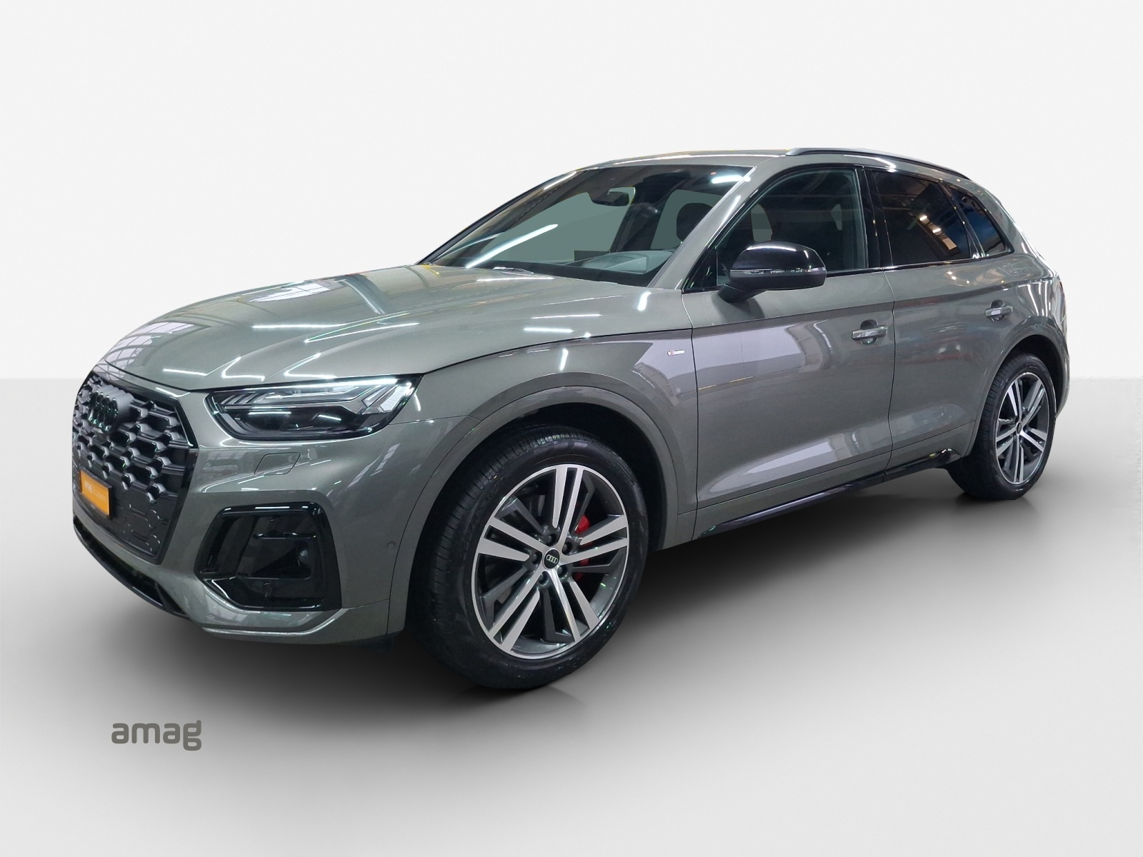 AUDI Q5 40 TDI Black Edition quattro S-tronic-image-0