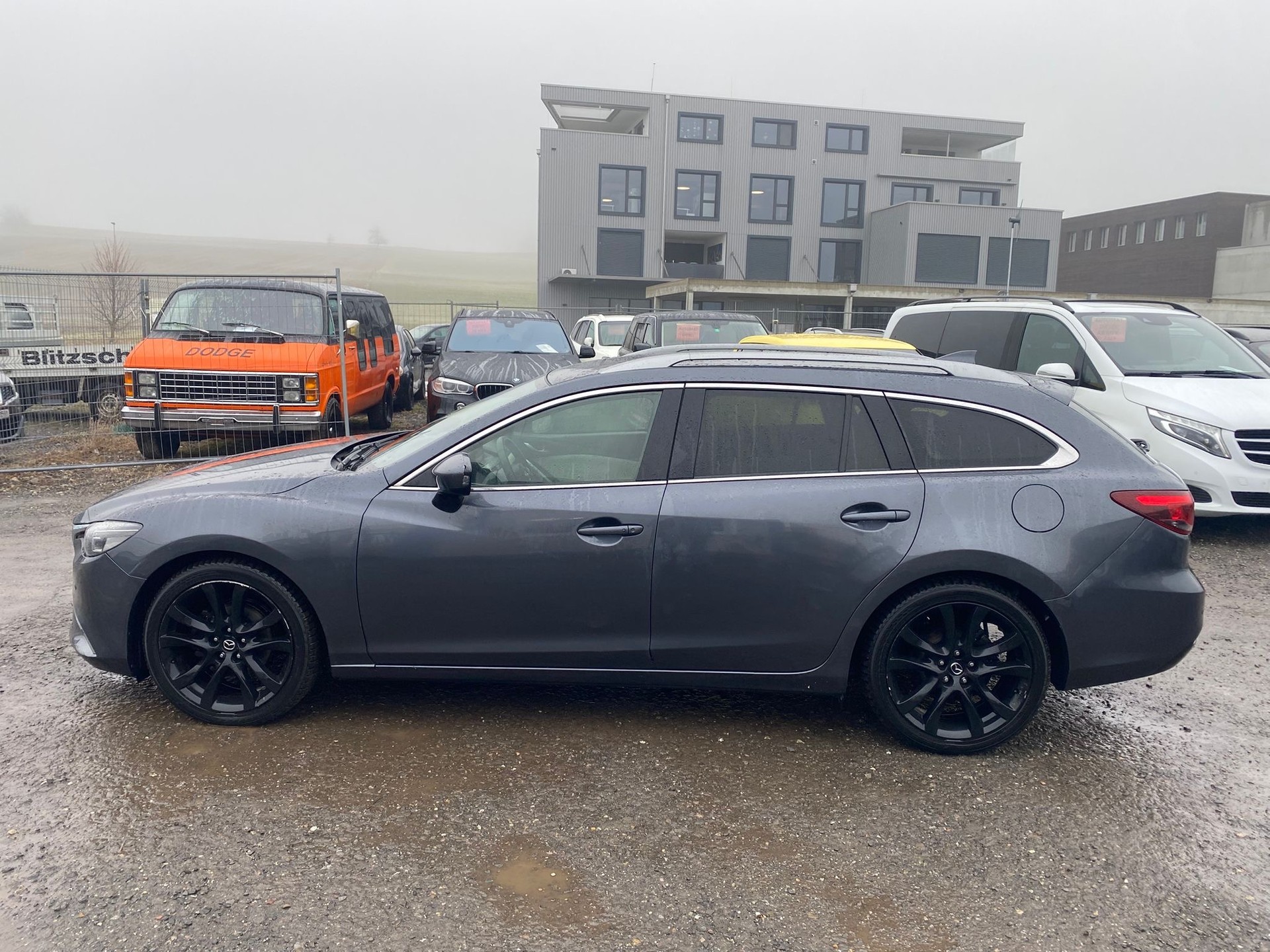 MAZDA 6 SW 2.2 D Revolution AWD Automatic Skyactive-D-image-3