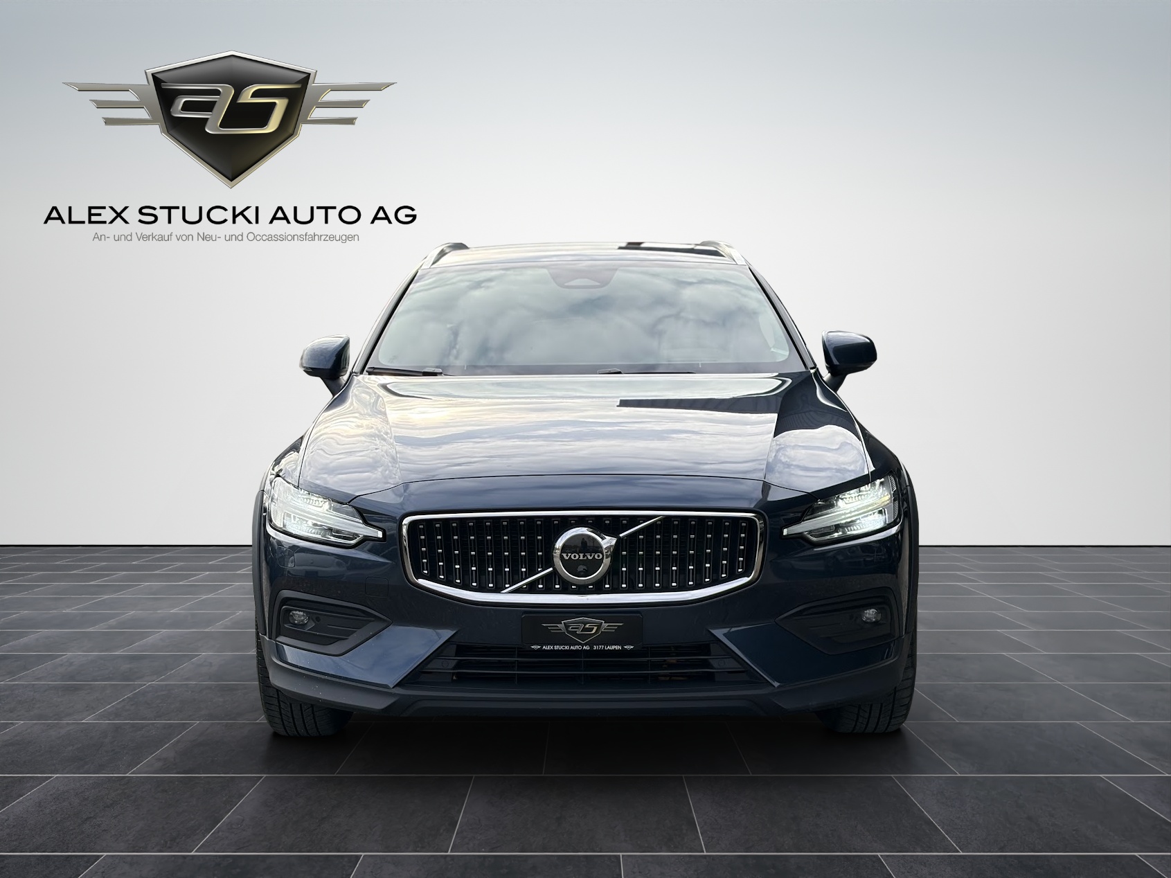 VOLVO V60 Cross Country B4 Diesel Mild Hybrid AWD Geartronic-showroom-element-1