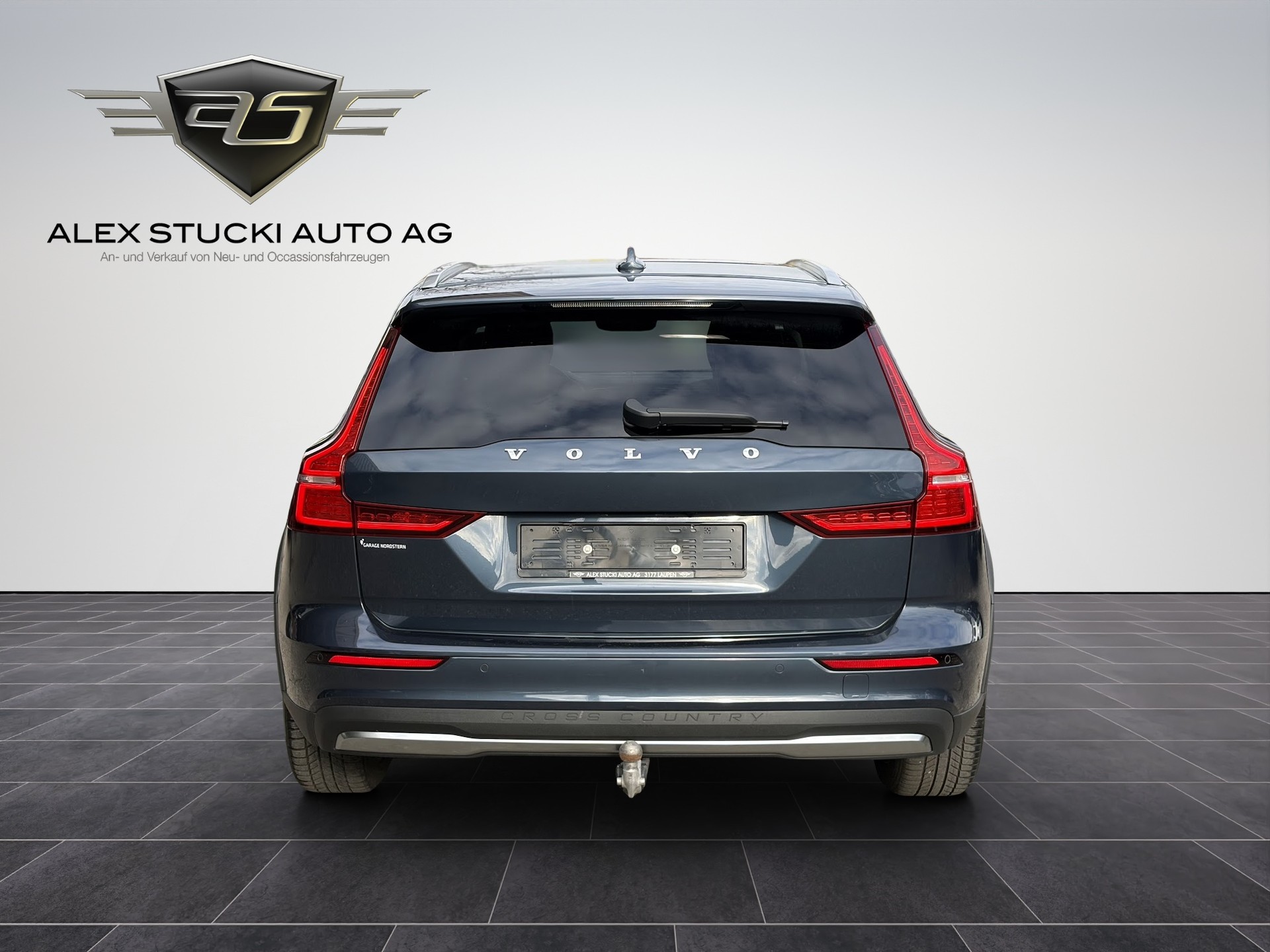 VOLVO V60 Cross Country B4 Diesel Mild Hybrid AWD Geartronic-image-6