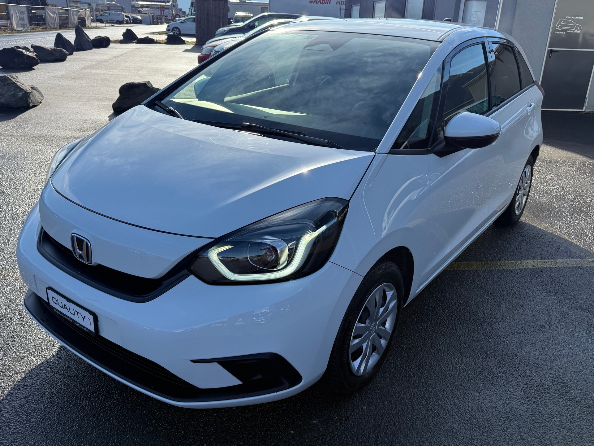 HONDA Jazz 1.5i-MMD Comfort E-CVT-image-1