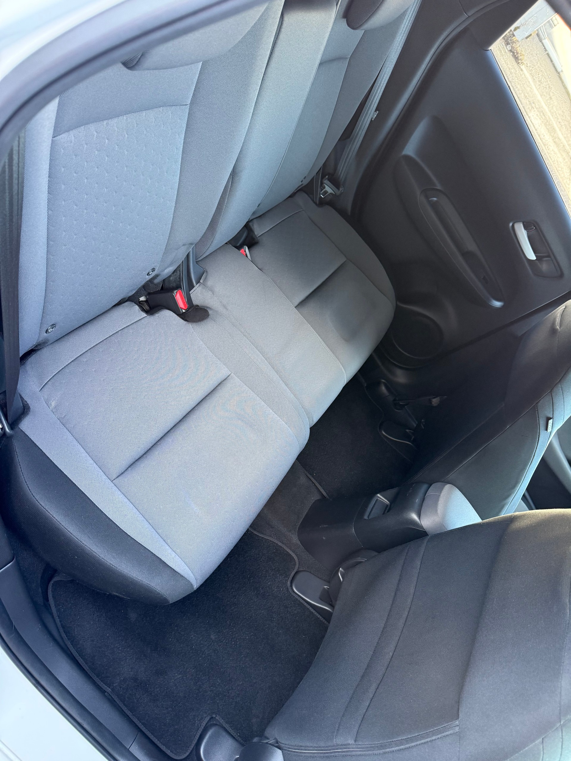 HONDA Jazz 1.5i-MMD Comfort E-CVT-image-9