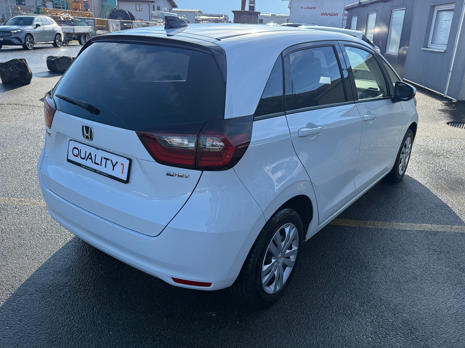 HONDA Jazz 1.5i-MMD Comfort E-CVT-image-3