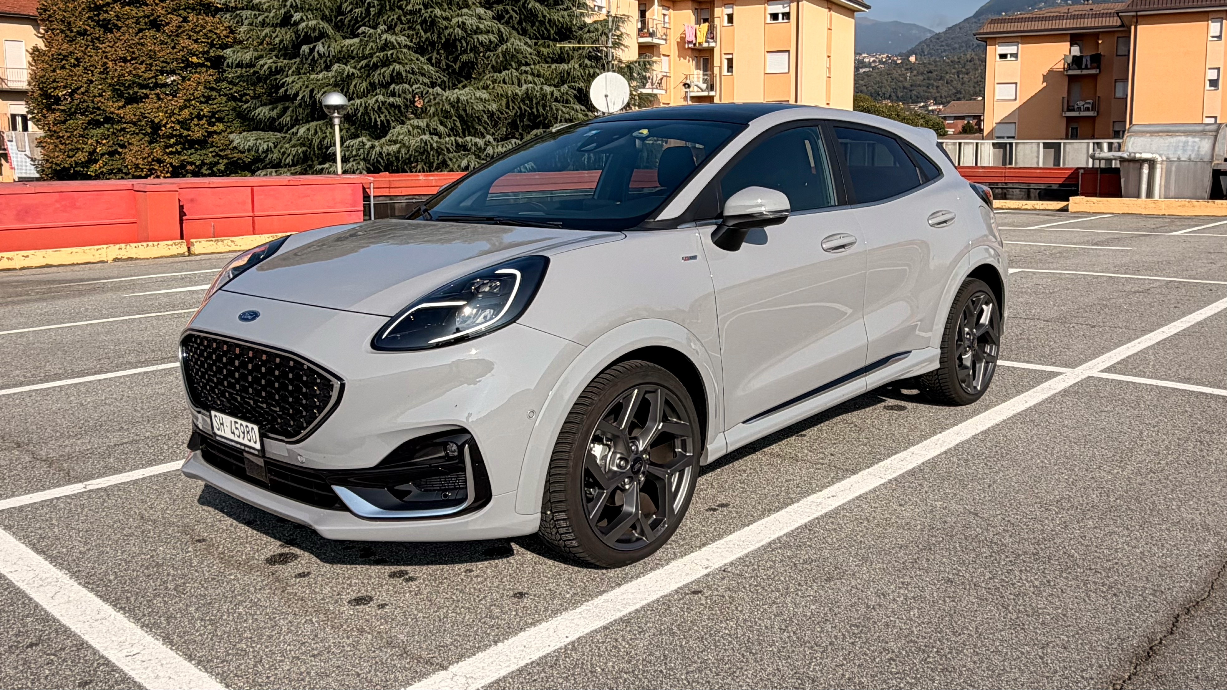 Car photo