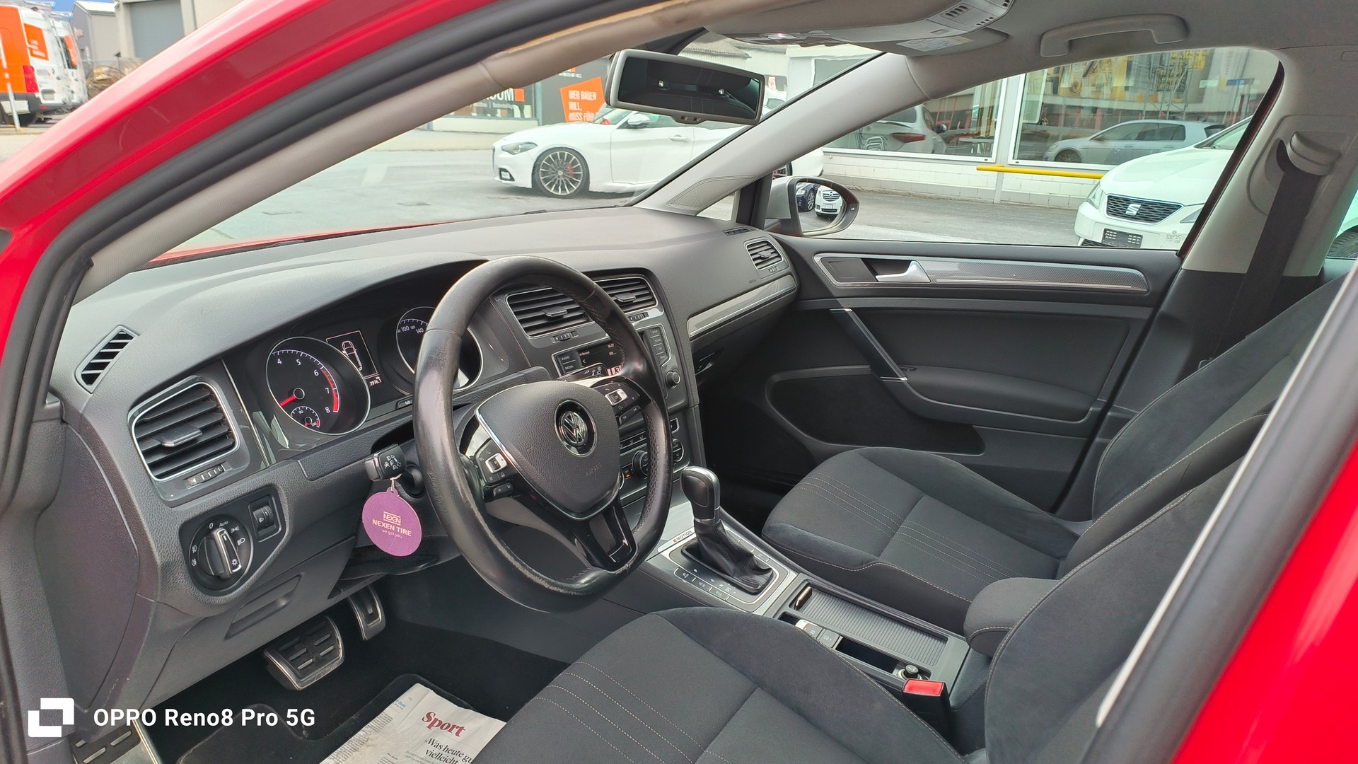 VW Golf 1.8 TSI Alltrack 4Motion-image-2