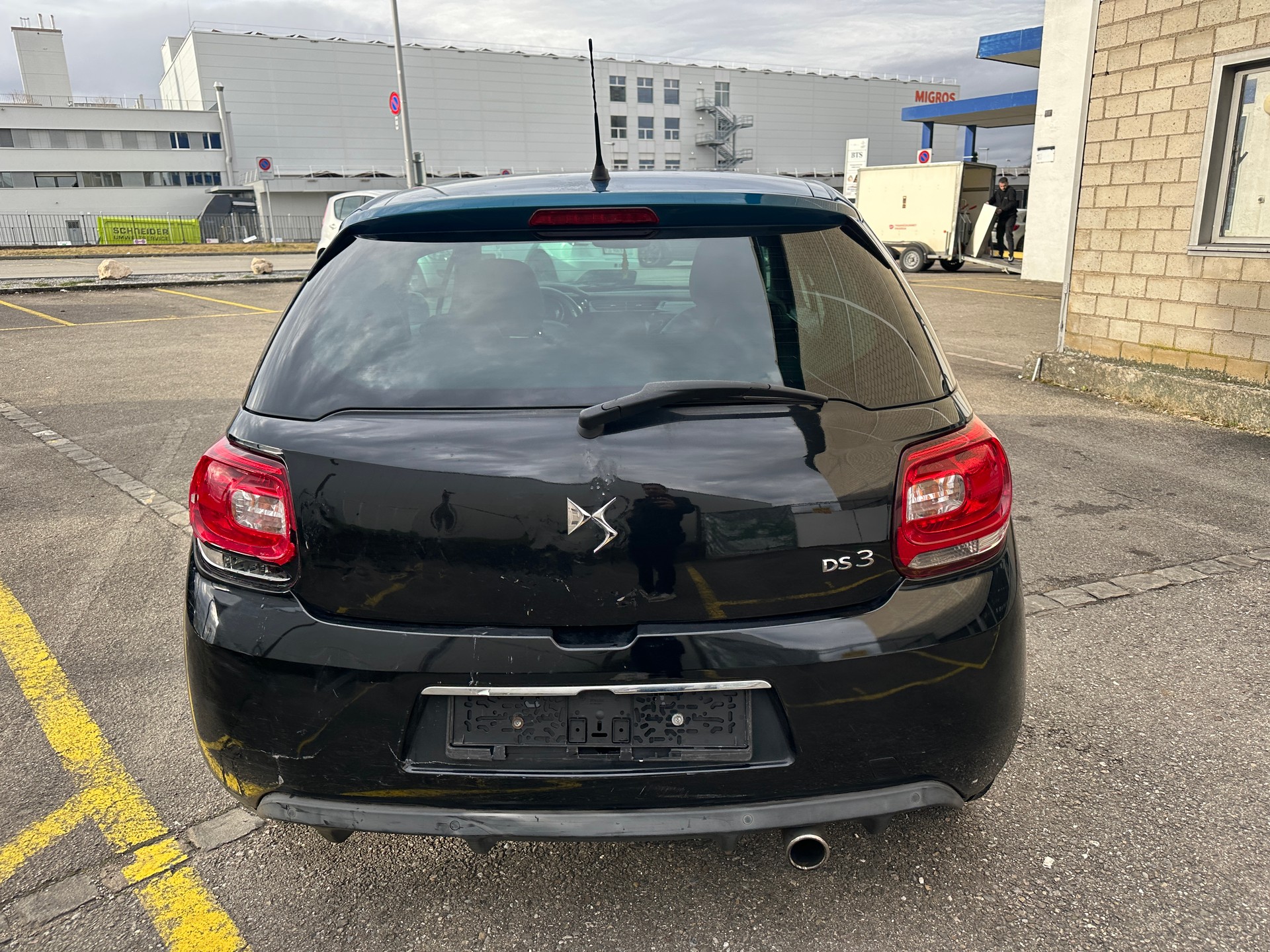 DS AUTOMOBILES DS3 1.2 Pure Tech SO Chic-image-4
