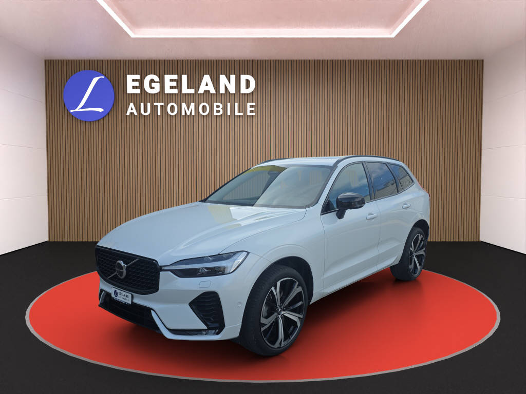 VOLVO XC60 2.0 B5 MH Ultra Dark AWD-image-0