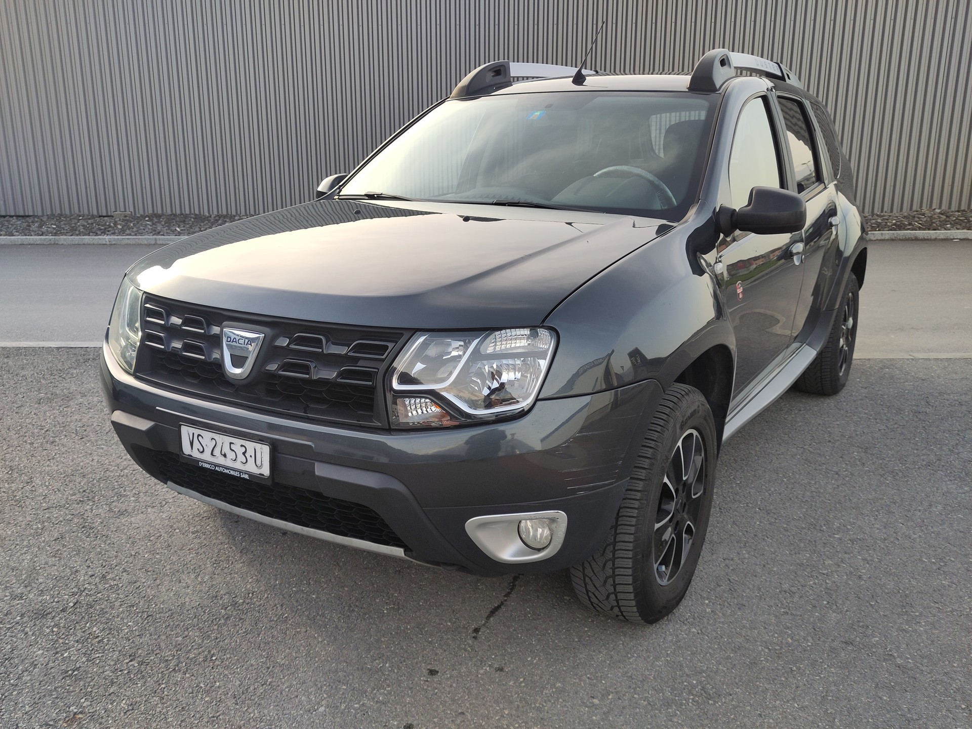 DACIA Duster 1.2 T Fischer man's Friend 4x4-image-1