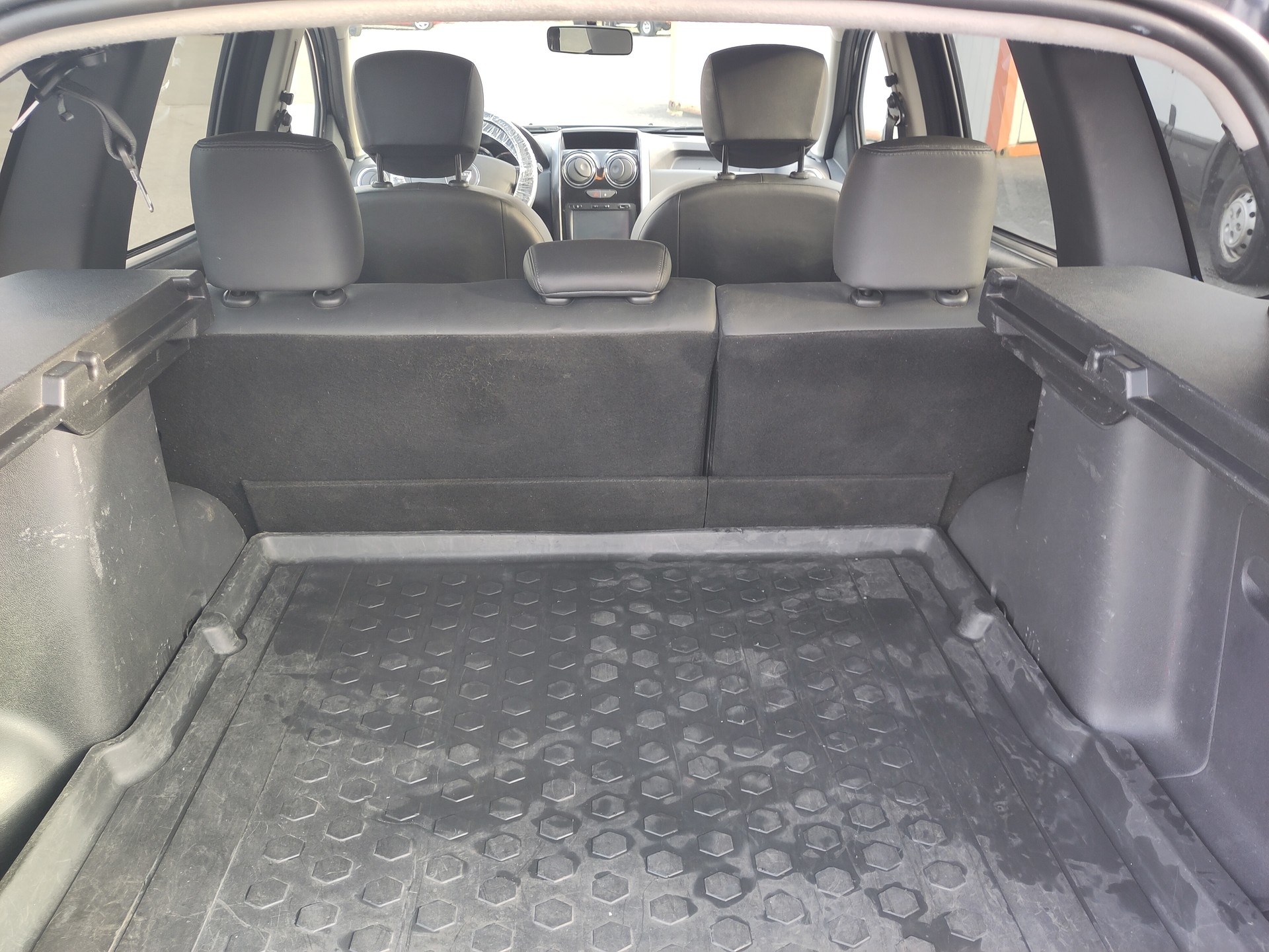 DACIA Duster 1.2 T Fischer man's Friend 4x4-image-12