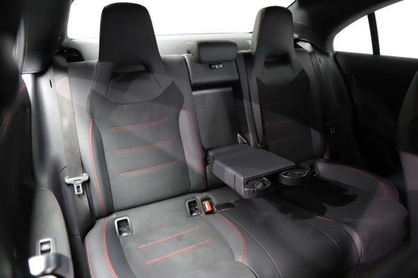 Image MERCEDES-BENZ CLA-200 CLA 200 7G-DCT