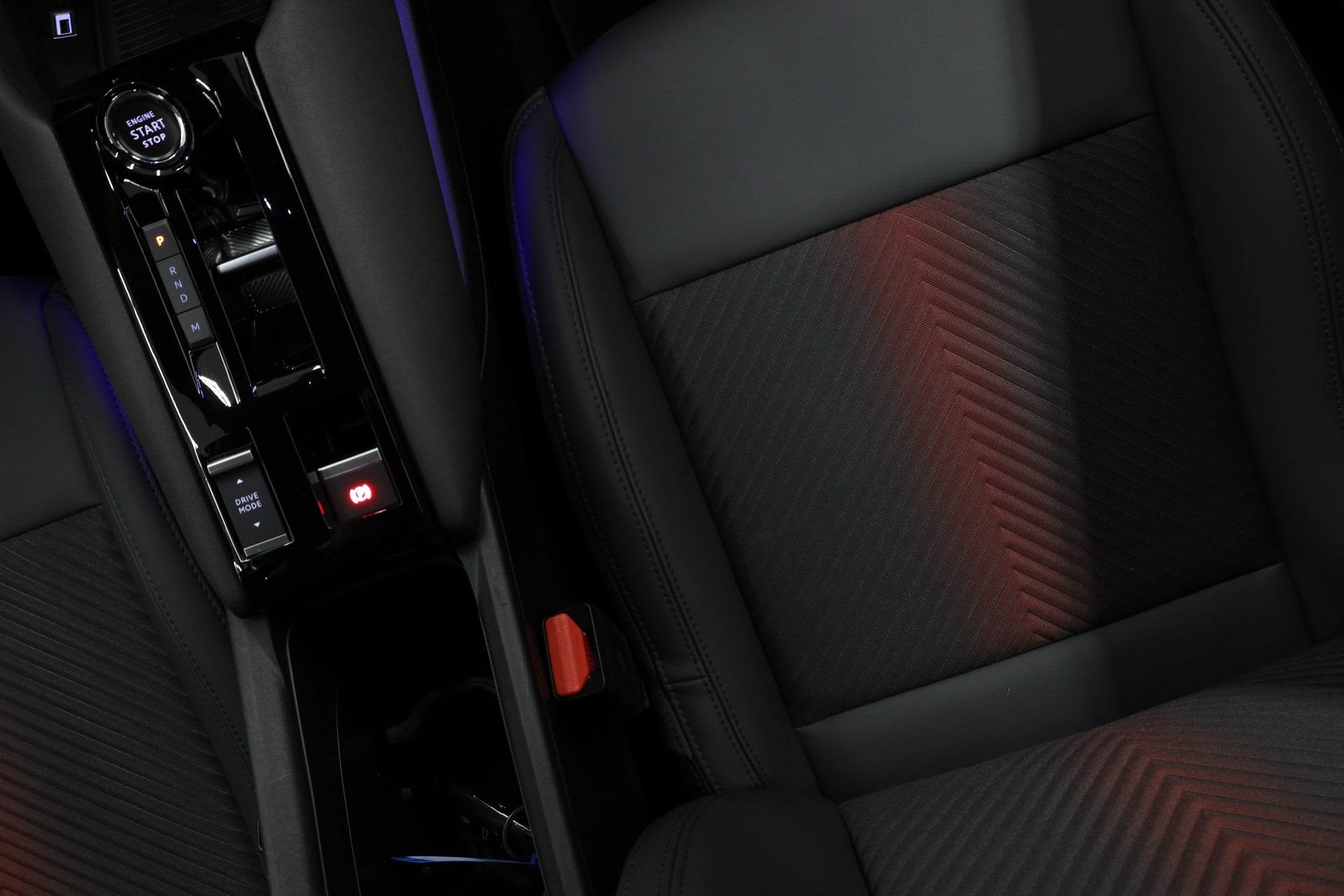 ALFA ROMEO Junior 1.2 Ibrida Q4-image-21