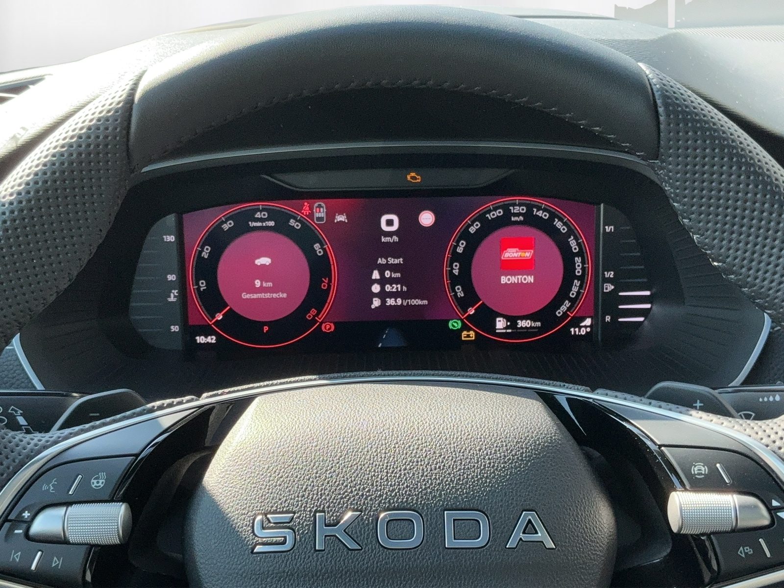 SKODA Octavia Combi 2.0 TSI DSG Dynamic 4x4-image-7