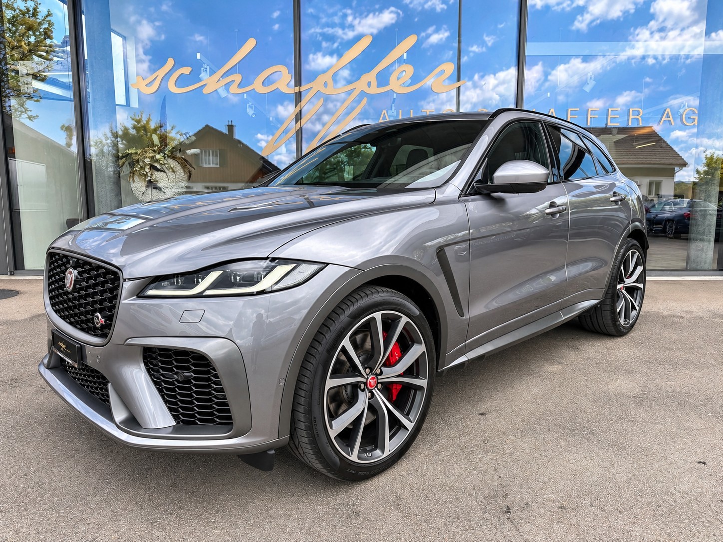 JAGUAR F-Pace 5.0 V8 SVR P550 AWD-showroom-element-1