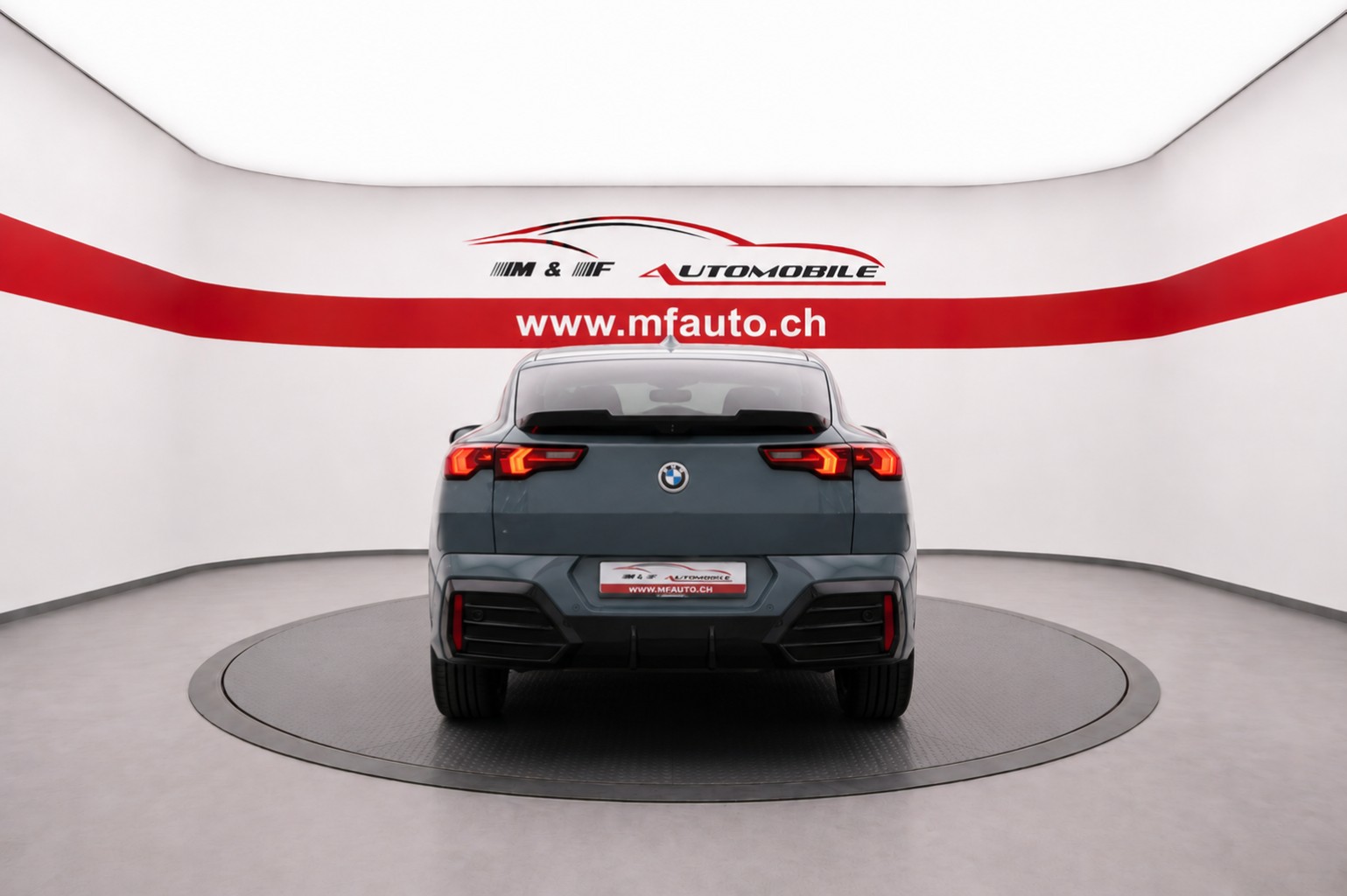 BMW X2 20d xDrive M-Sport CH FAHRZEUG-image-5