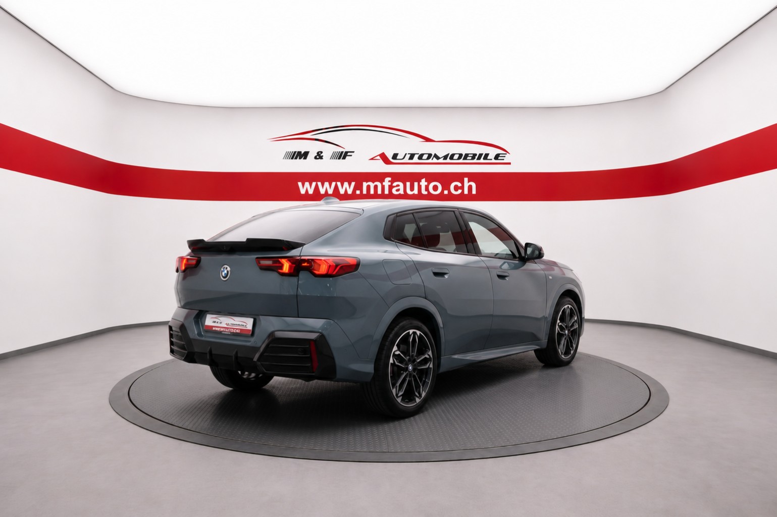 BMW X2 20d xDrive M-Sport CH FAHRZEUG-image-6