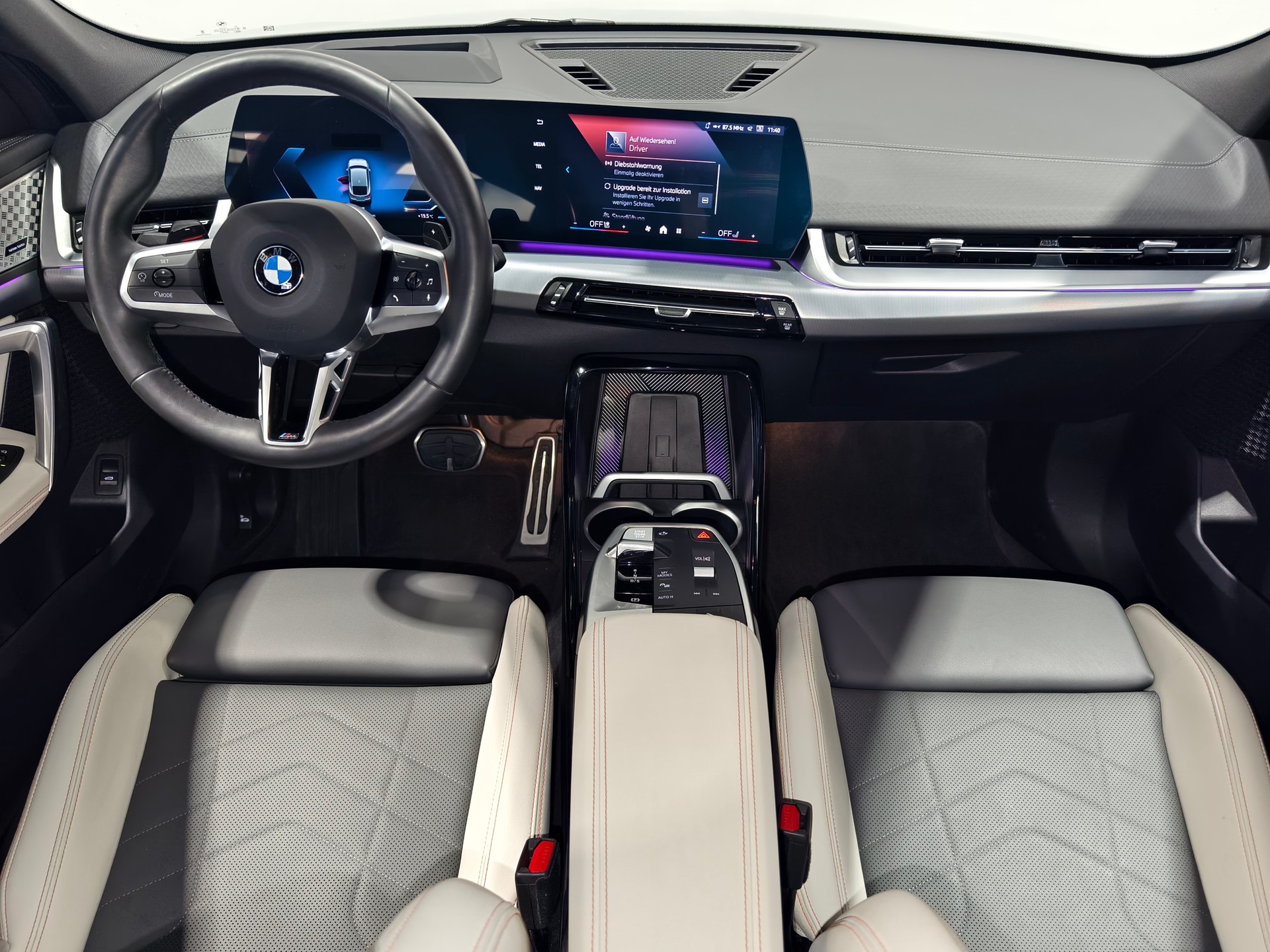BMW X2 20d xDrive M-Sport CH FAHRZEUG-image-9