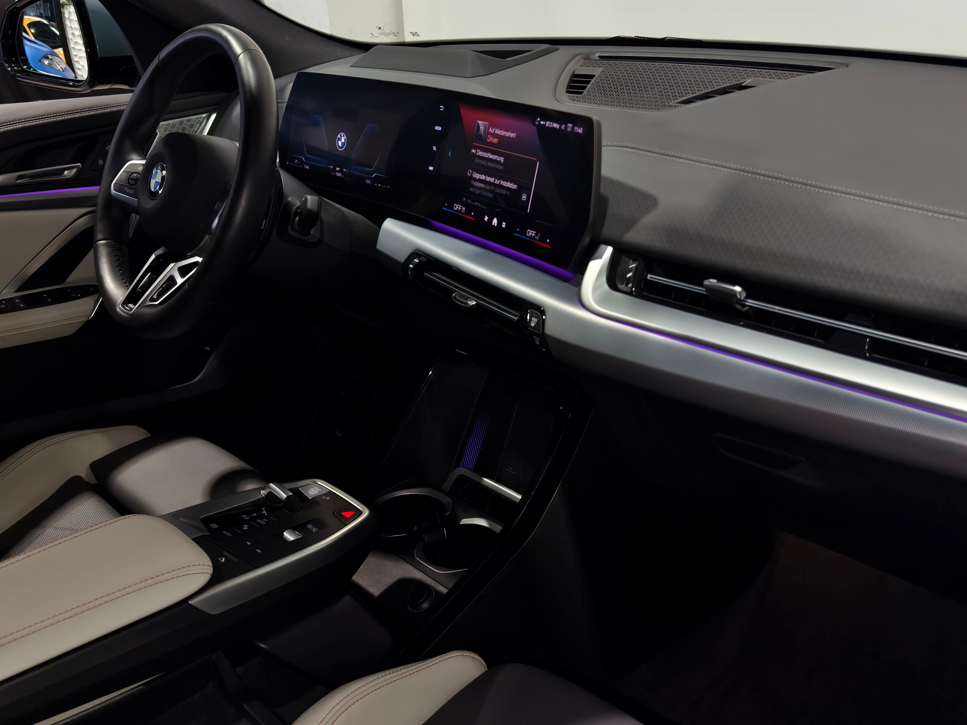 BMW X2 20d xDrive M-Sport CH FAHRZEUG-image-19