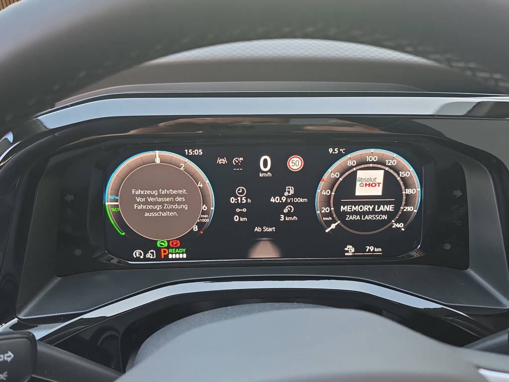 VW Multivan 1.5 TSI eHybrid kurz Style DSG 4motion-image-16