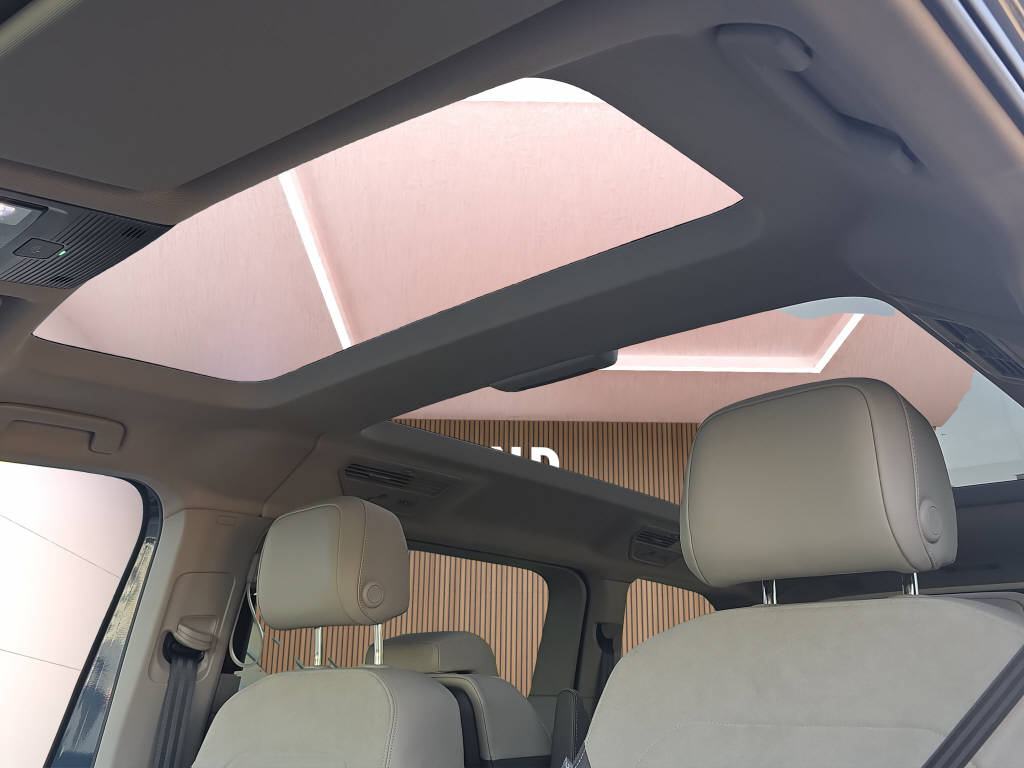 VW Multivan 1.5 TSI eHybrid kurz Style DSG 4motion-image-12