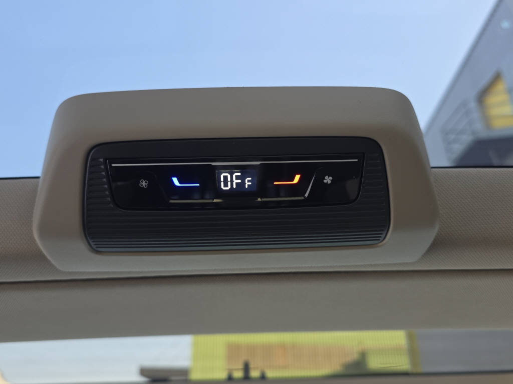 VW Multivan 1.5 TSI eHybrid kurz Style DSG 4motion-image-23
