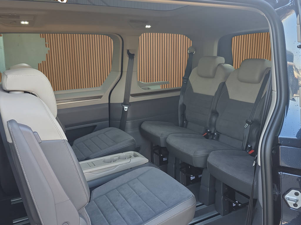 VW Multivan 1.5 TSI eHybrid kurz Style DSG 4motion-image-19