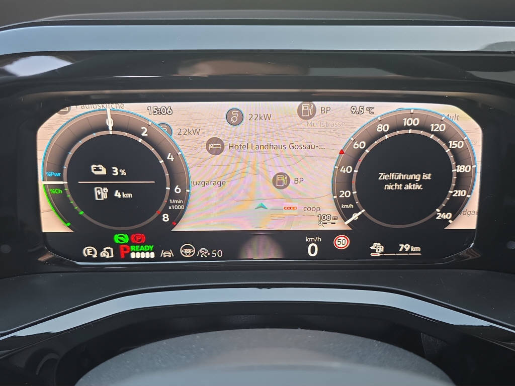 VW Multivan 1.5 TSI eHybrid kurz Style DSG 4motion-image-17