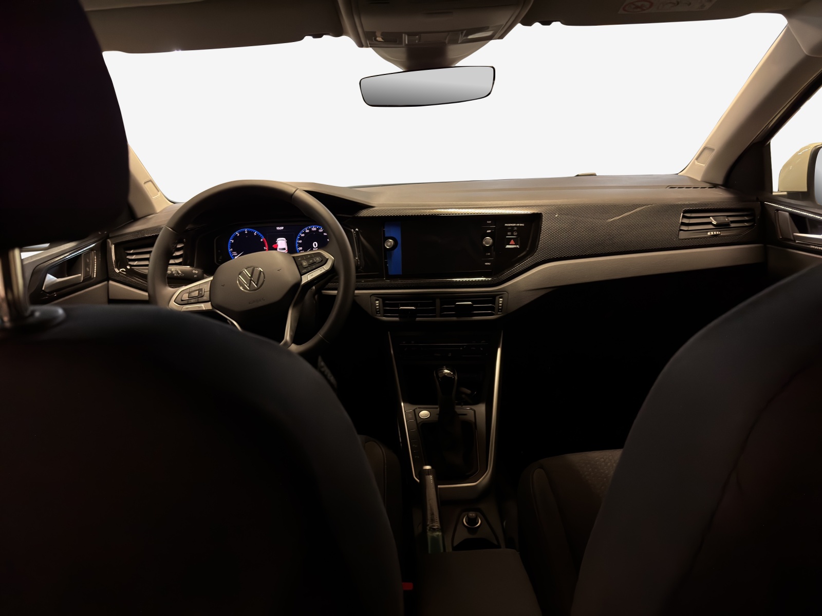 VW Polo Life incluso servizi per 4 anni-image-8