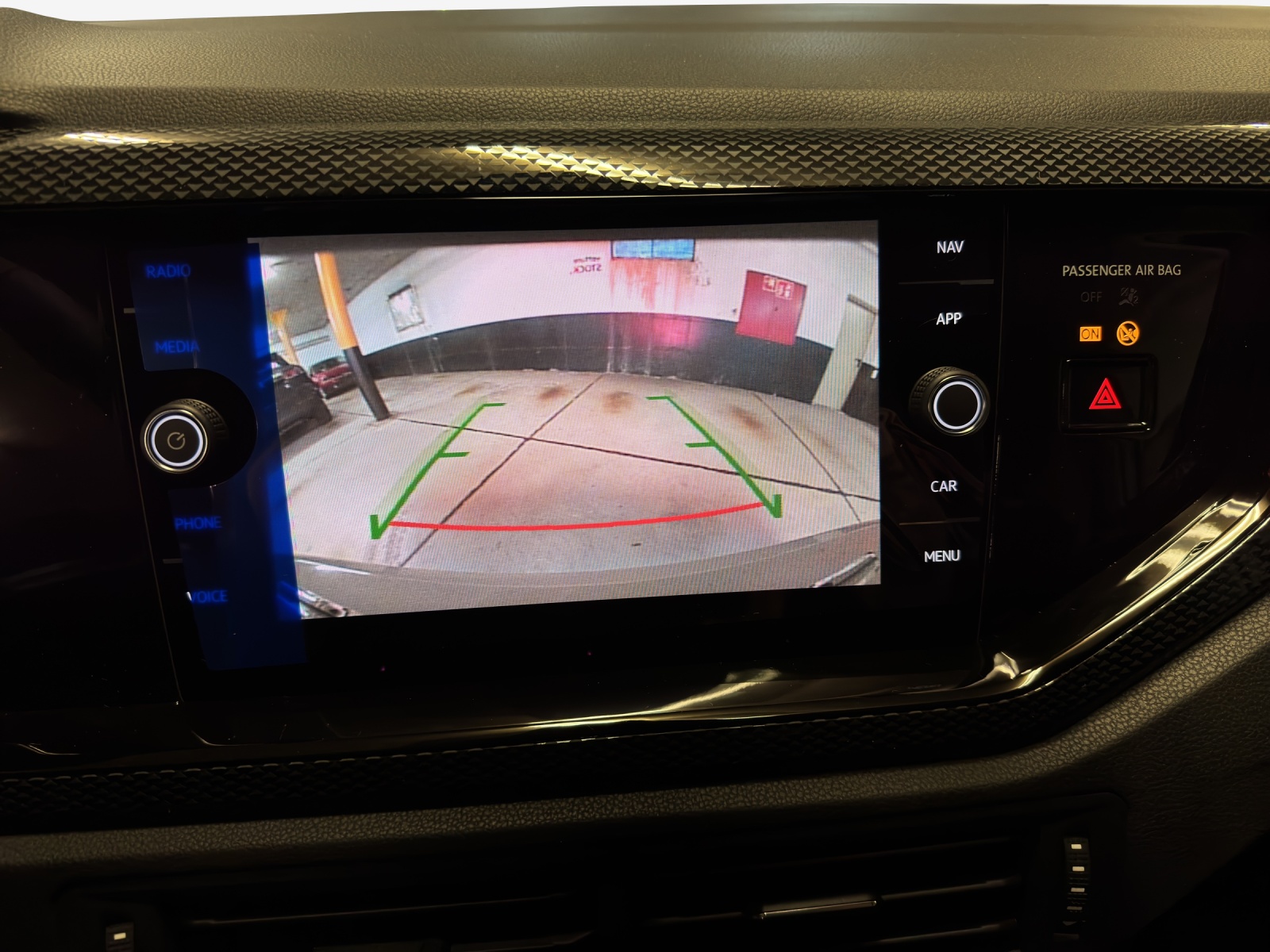 VW Polo Life incluso servizi per 4 anni-image-13