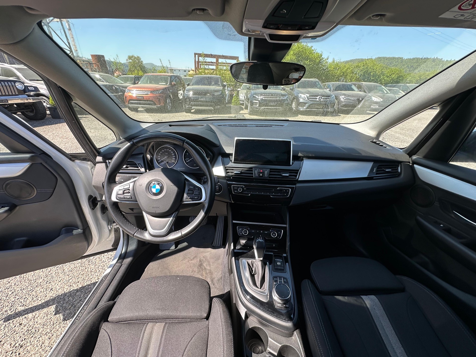 BMW 218d Active Tourer Sport Line Steptronic-image-7