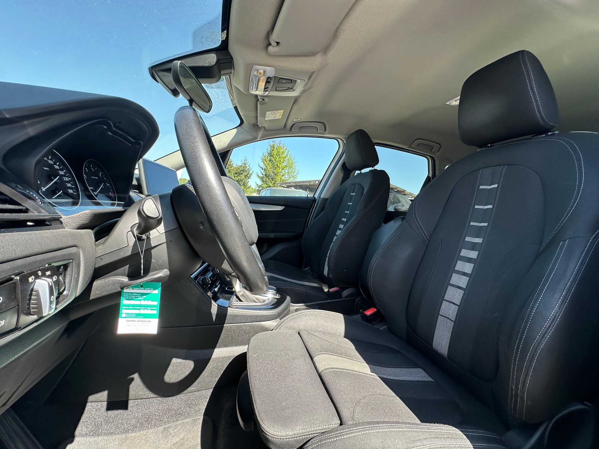 BMW 218d Active Tourer Sport Line Steptronic-image-8