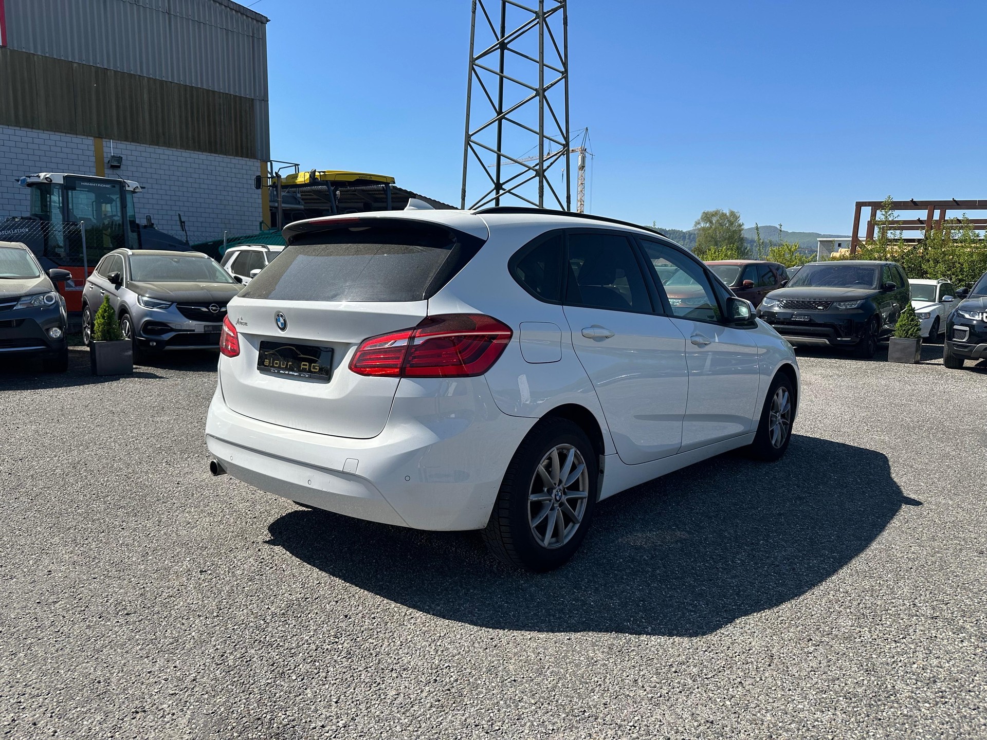 BMW 218d Active Tourer Sport Line Steptronic-image-4
