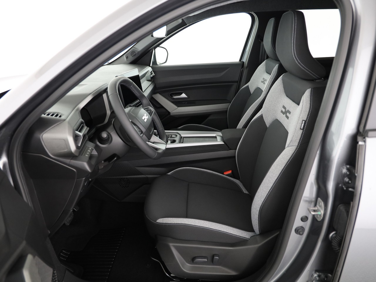 DACIA Bigster 1.8 Hybrid Journey-image-5